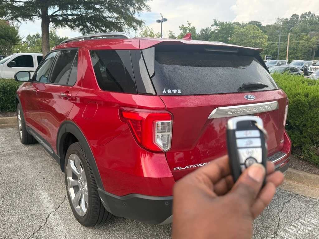 Thumbnail: 2020 Ford Explorer - 6