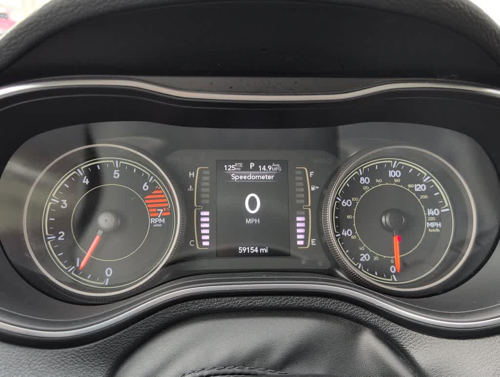 Thumbnail: 2019 Jeep Cherokee - 33