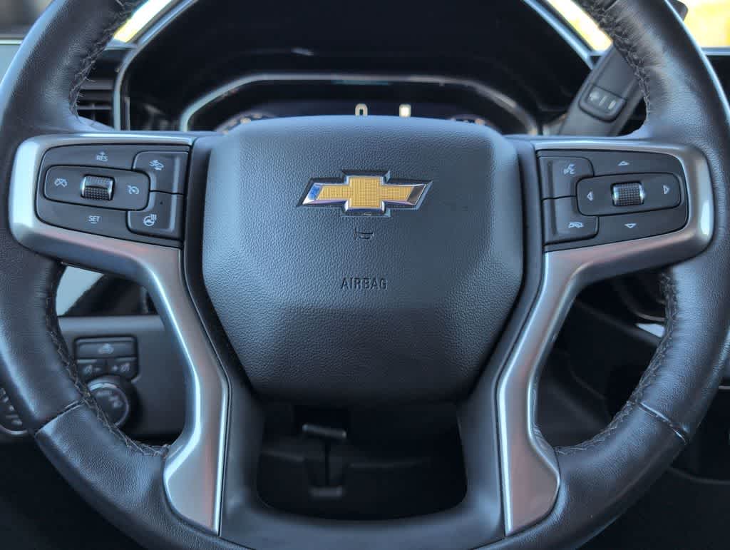 Thumbnail: 2022 Chevrolet Silverado 1500 - 22