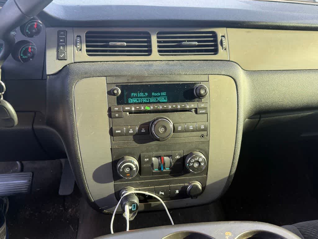 Thumbnail: 2008 Chevrolet Tahoe - 7