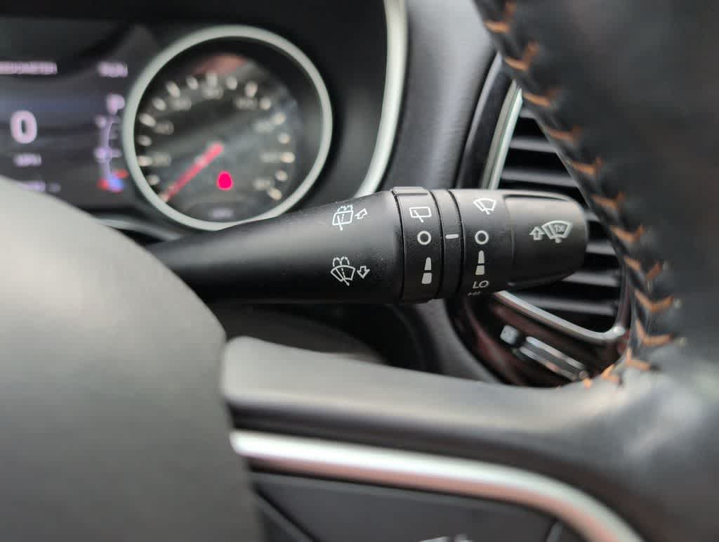 Thumbnail: 2020 Jeep Compass - 27