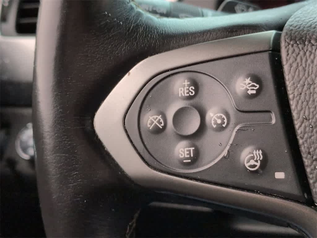 Thumbnail: 2019 Chevrolet Tahoe - 25