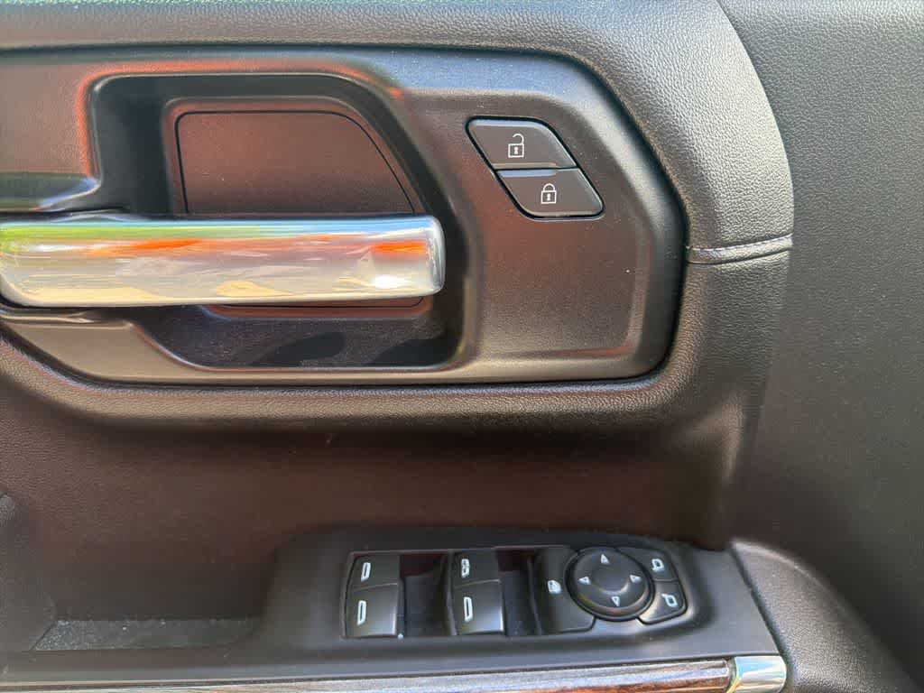 Thumbnail: 2021 Chevrolet Silverado 1500 - 7