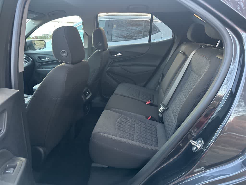 Thumbnail: 2023 Chevrolet Equinox - 10