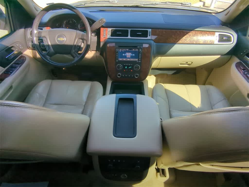 Thumbnail: 2007 Chevrolet Tahoe - 16