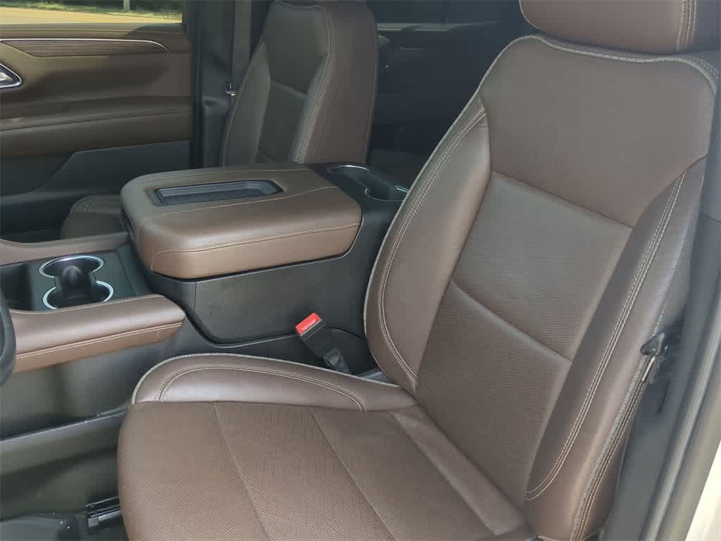 Thumbnail: 2021 Chevrolet Tahoe - 15