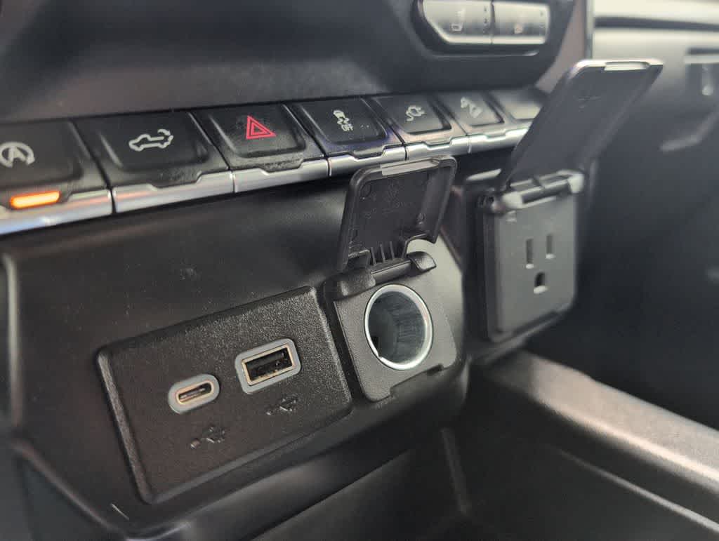 Thumbnail: 2021 Chevrolet Silverado 1500 - 30