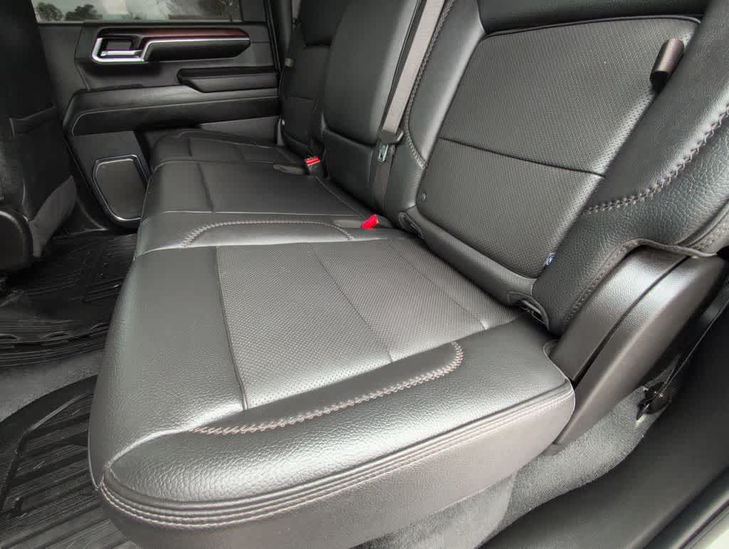 Thumbnail: 2024 GMC Sierra 2500 - 21