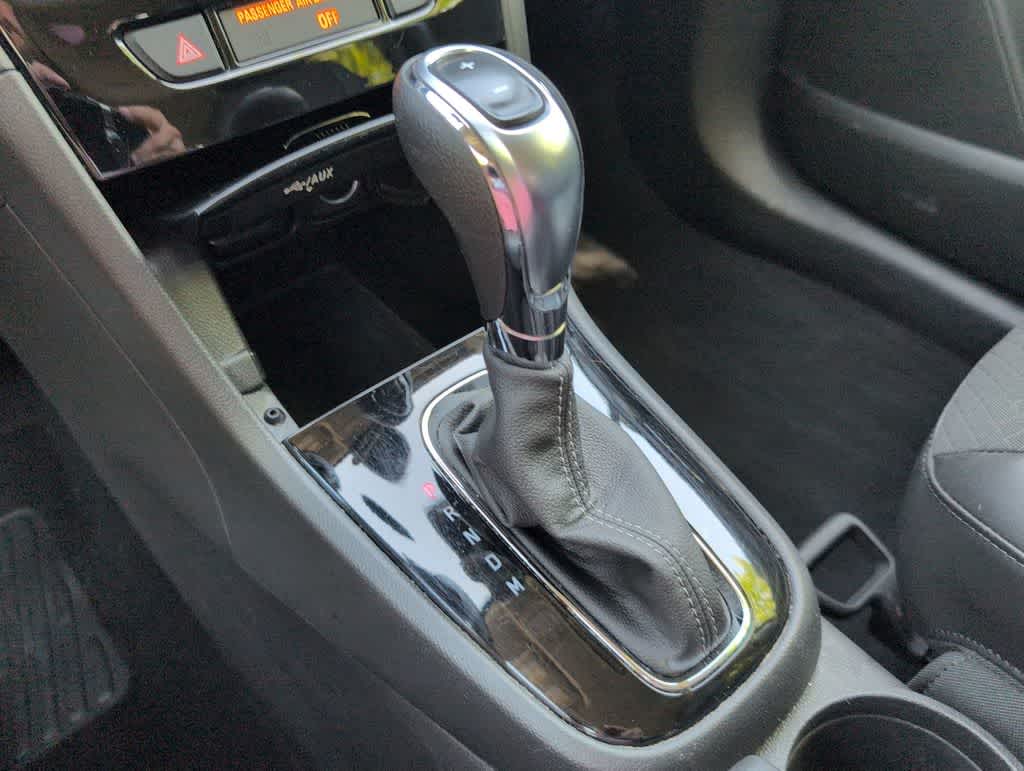 Thumbnail: 2022 Buick Encore - 31
