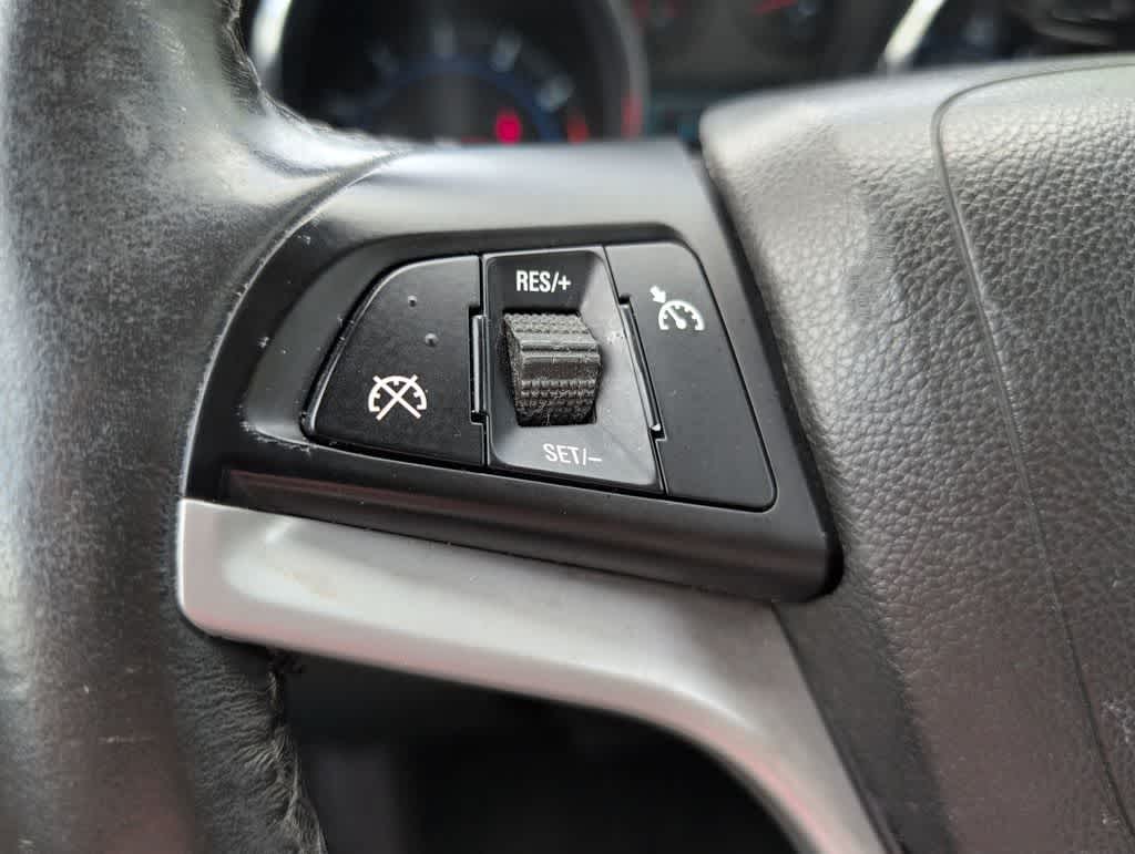 Thumbnail: 2014 Chevrolet Cruze - 24