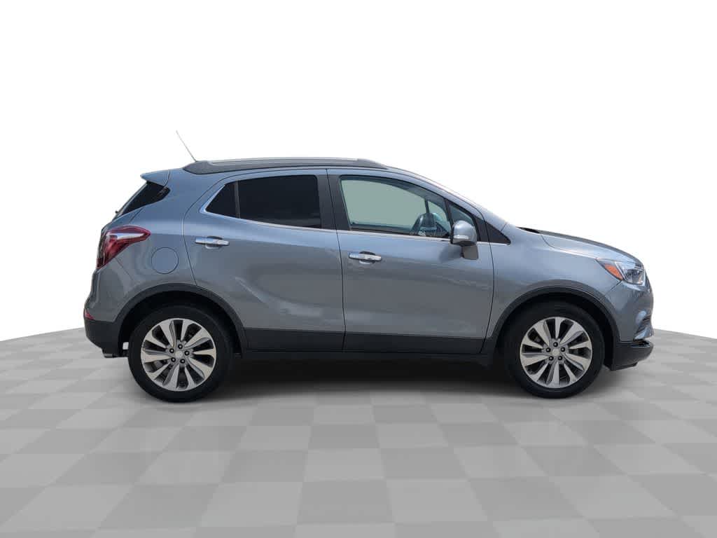 Thumbnail: 2019 Buick Encore - 9