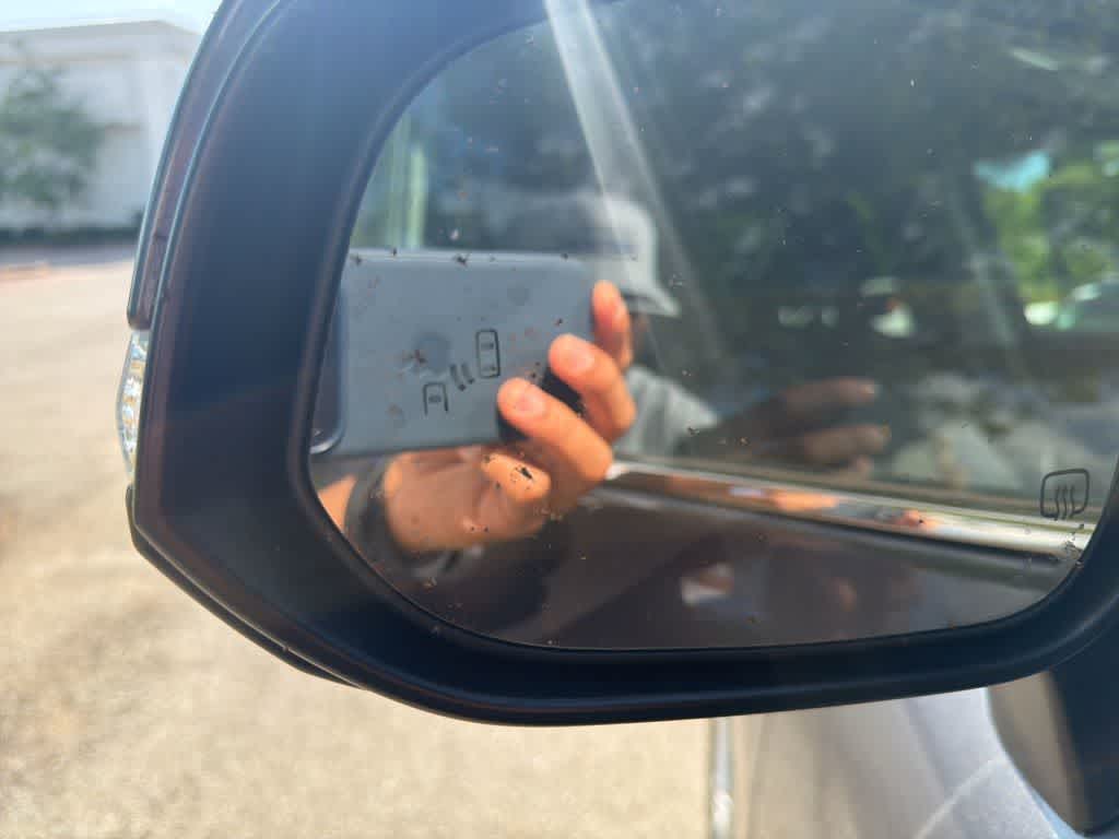 Thumbnail: 2021 Toyota Highlander - 4