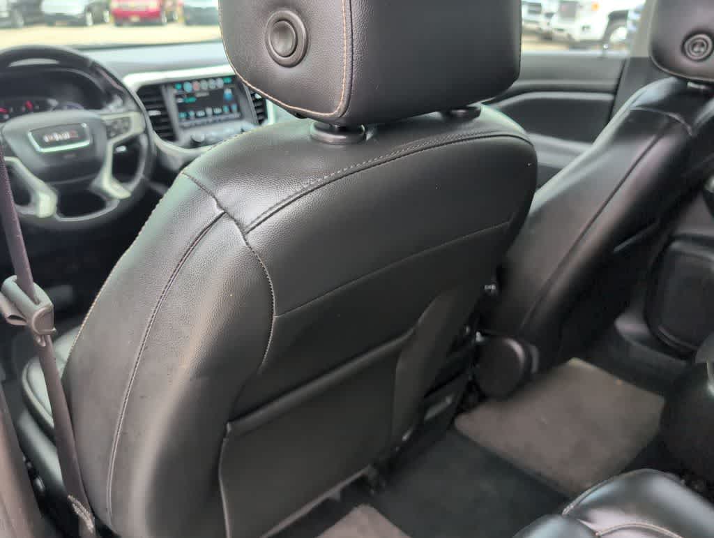 Thumbnail: 2019 GMC Acadia - 19