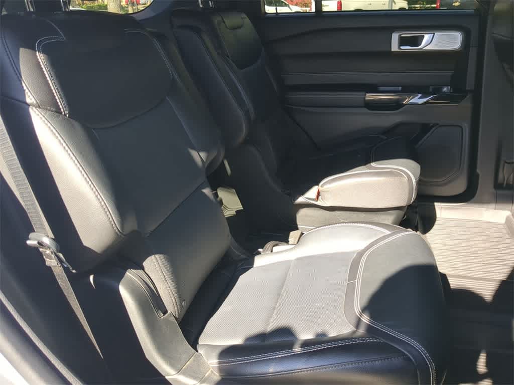 Thumbnail: 2021 Ford Explorer - 20