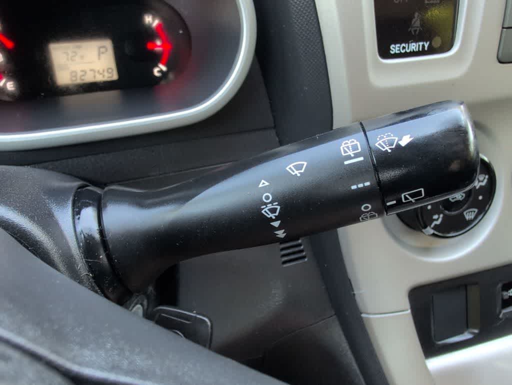 Thumbnail: 2010 Toyota Matrix - 24