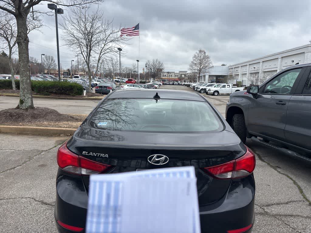 Thumbnail: 2016 Hyundai Elantra - 15