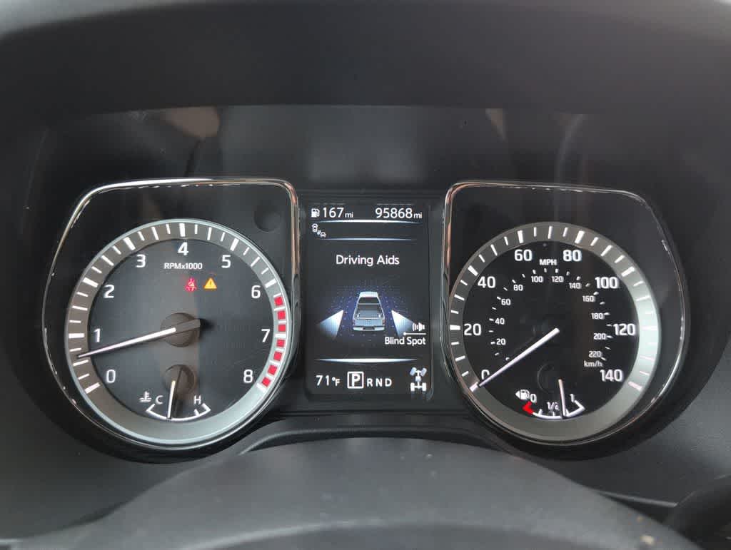 Thumbnail: 2017 Nissan Titan - 33