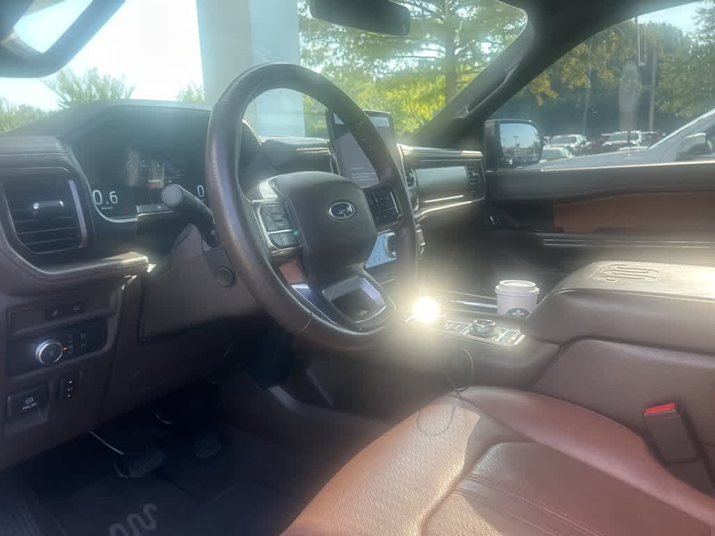 Thumbnail: 2022 Ford Expedition - 4