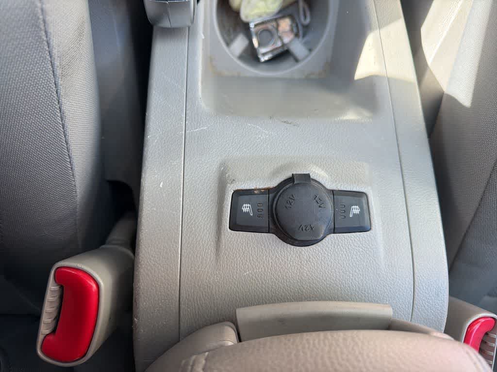 Thumbnail: 2008 Saturn VUE - 5