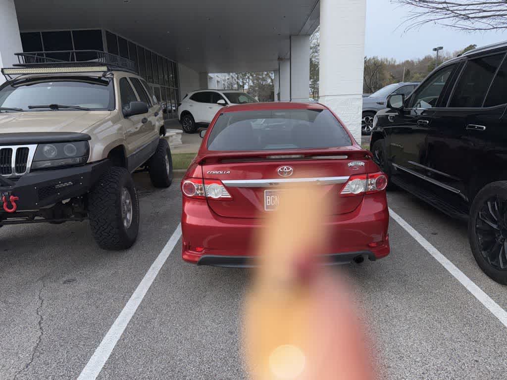 Thumbnail: 2013 Toyota Corolla - 7