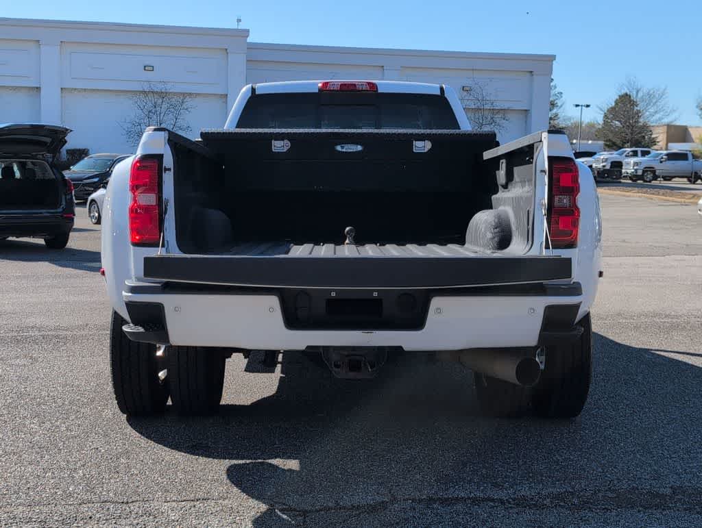 Thumbnail: 2015 GMC Sierra 3500 - 35