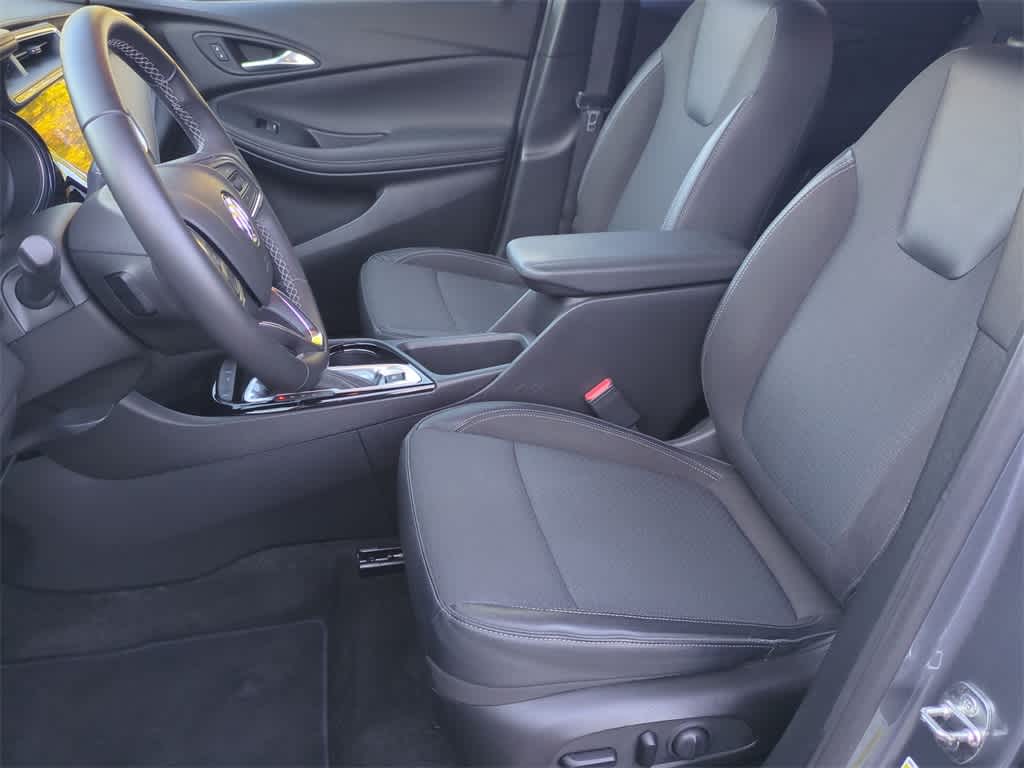 Thumbnail: 2021 Buick Encore GX - 17