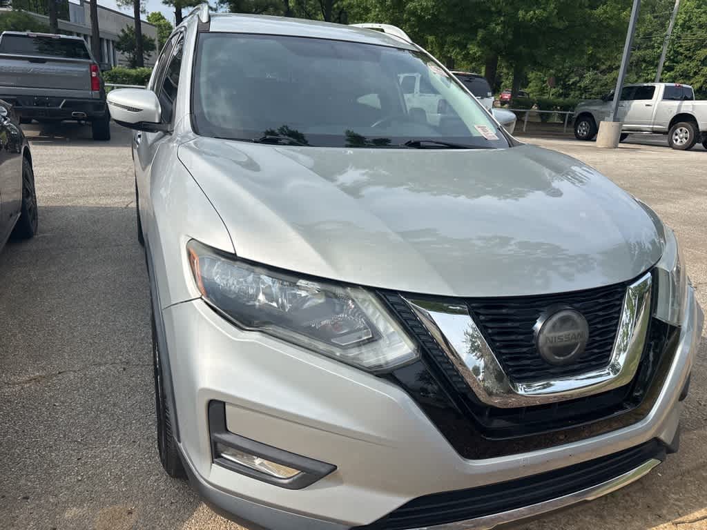 2018 Nissan Rogue SV 20
