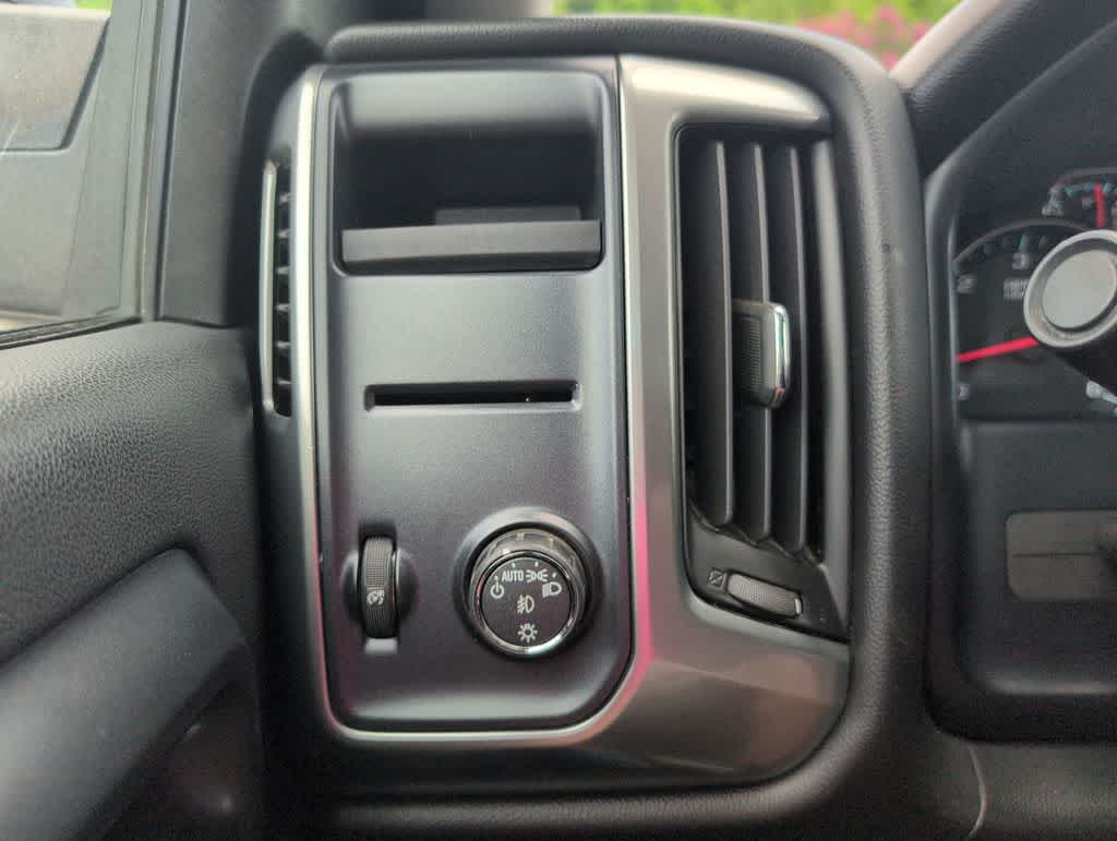 Thumbnail: 2014 Chevrolet Silverado 1500 - 27