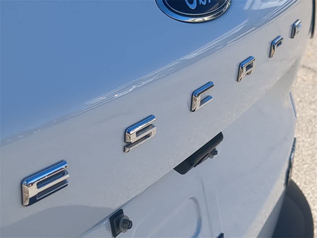 Thumbnail: 2022 Ford Escape - 13