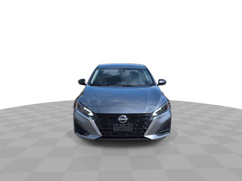 Thumbnail: 2024 Nissan Altima - 3