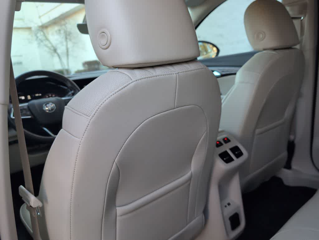 Thumbnail: 2023 Buick Envision - 18