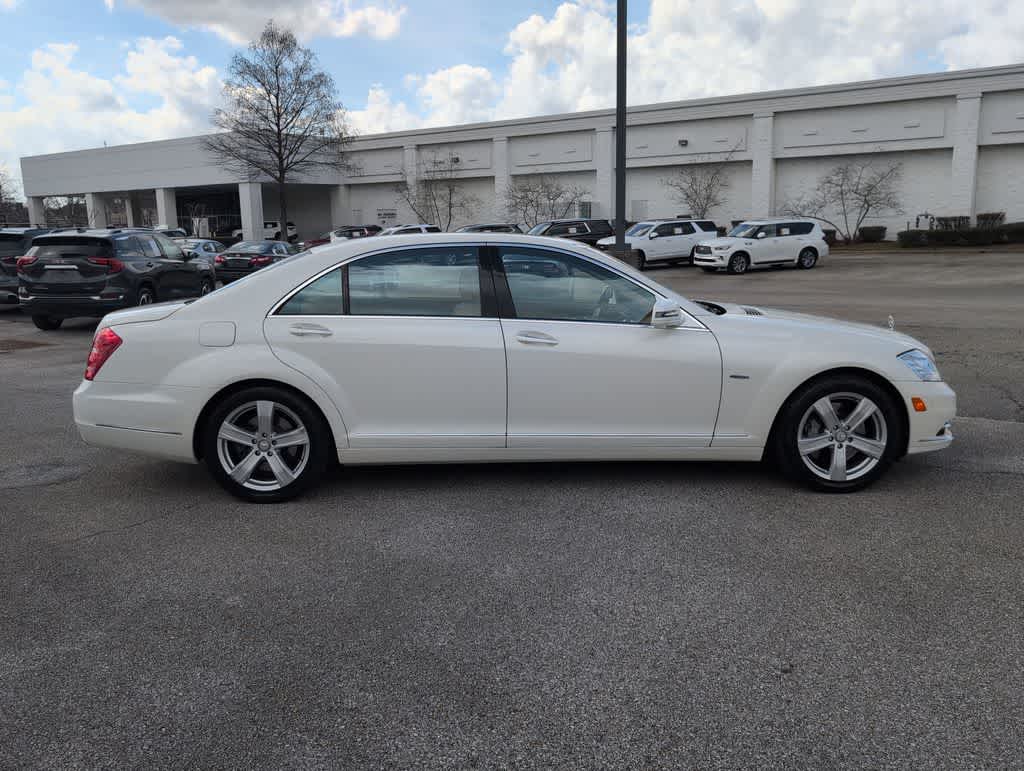 Thumbnail: 2012 Mercedes-Benz S-Class - 9