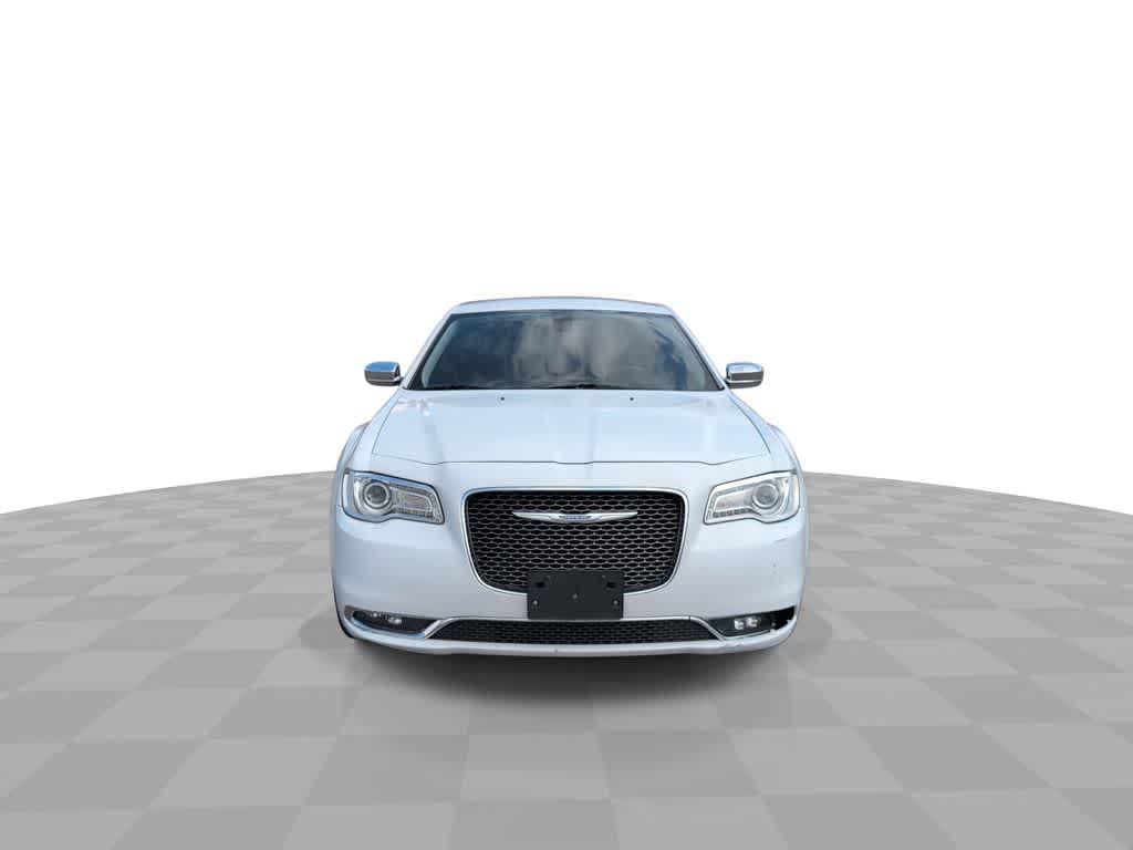 Thumbnail: 2019 Chrysler 300 - 3
