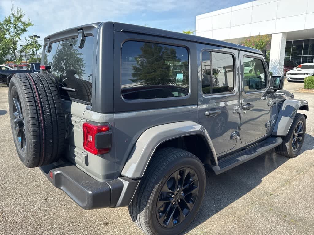Thumbnail: 2022 Jeep Wrangler - 8