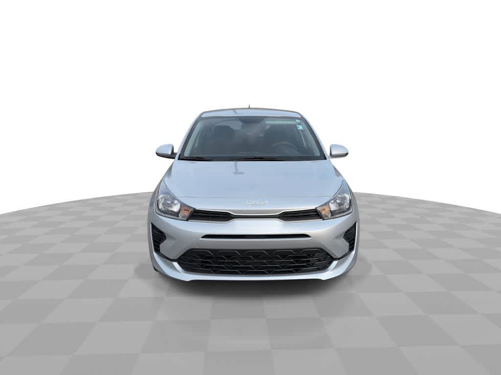 Thumbnail: 2023 Kia Rio - 3