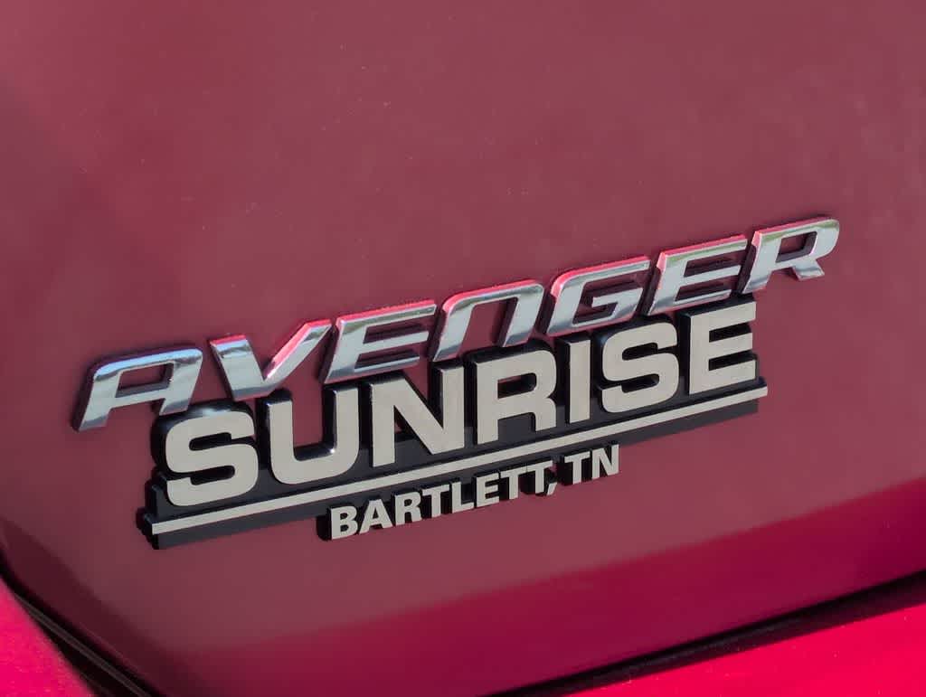 Thumbnail: 2012 Dodge Avenger - 12