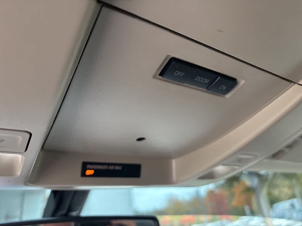 Thumbnail: 2017 Chevrolet Silverado 1500 - 11