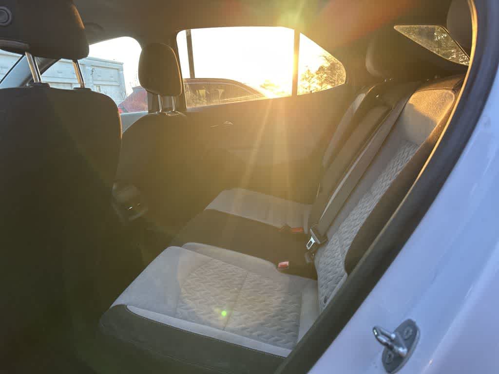 Thumbnail: 2022 Chevrolet Equinox - 9