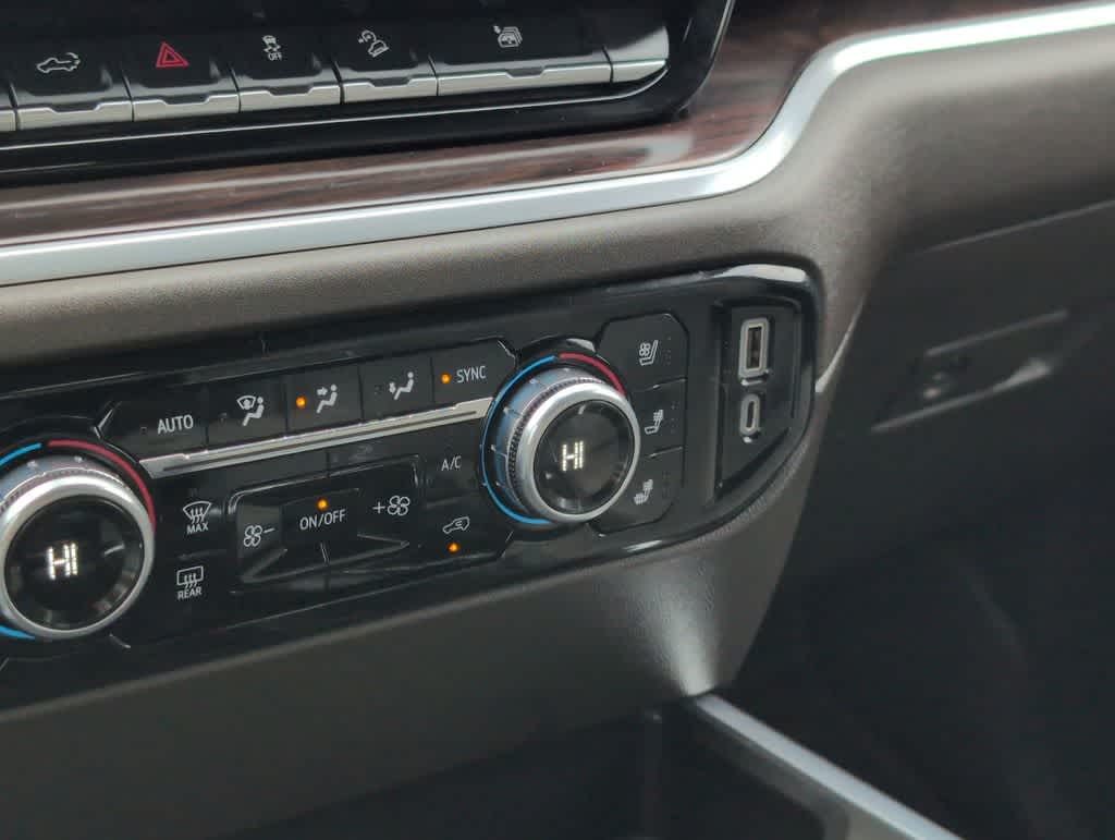 Thumbnail: 2022 GMC Sierra 1500 - 32