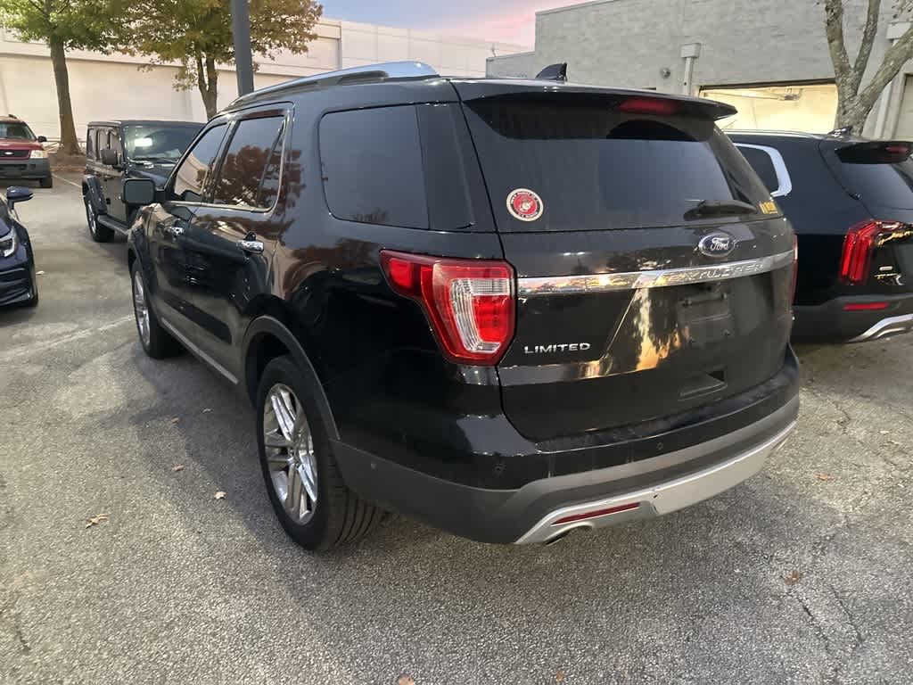 Thumbnail: 2017 Ford Explorer - 15