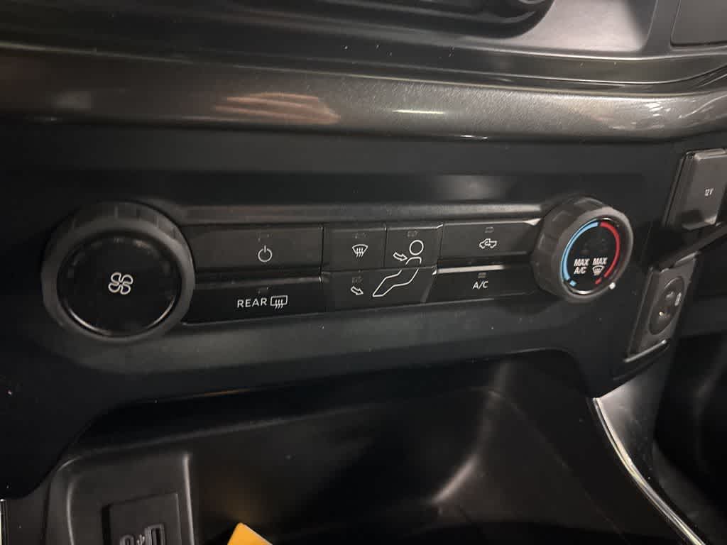 Thumbnail: 2023 Ford F-150 - 9