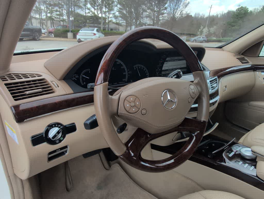 Thumbnail: 2012 Mercedes-Benz S-Class - 10