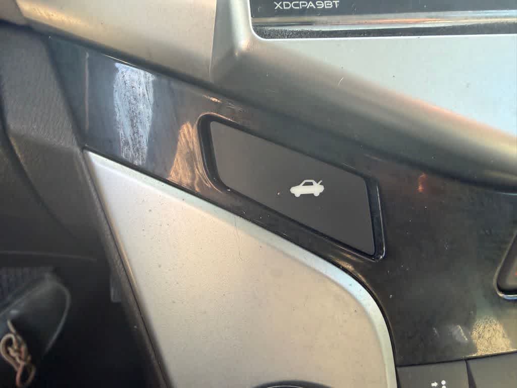 Thumbnail: 2015 Chevrolet Cruze - 36