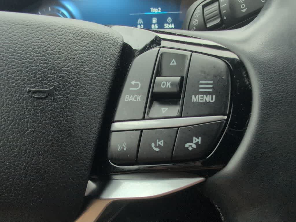 Thumbnail: 2021 Ford Explorer - 25