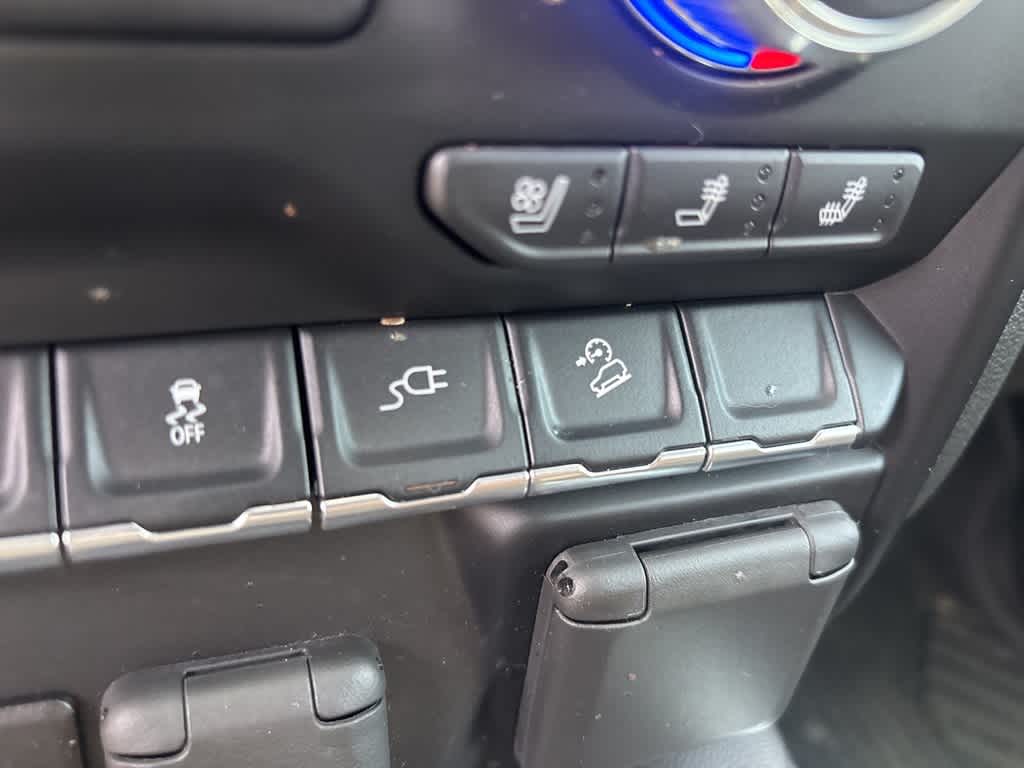 Thumbnail: 2023 GMC Sierra 2500 - 22