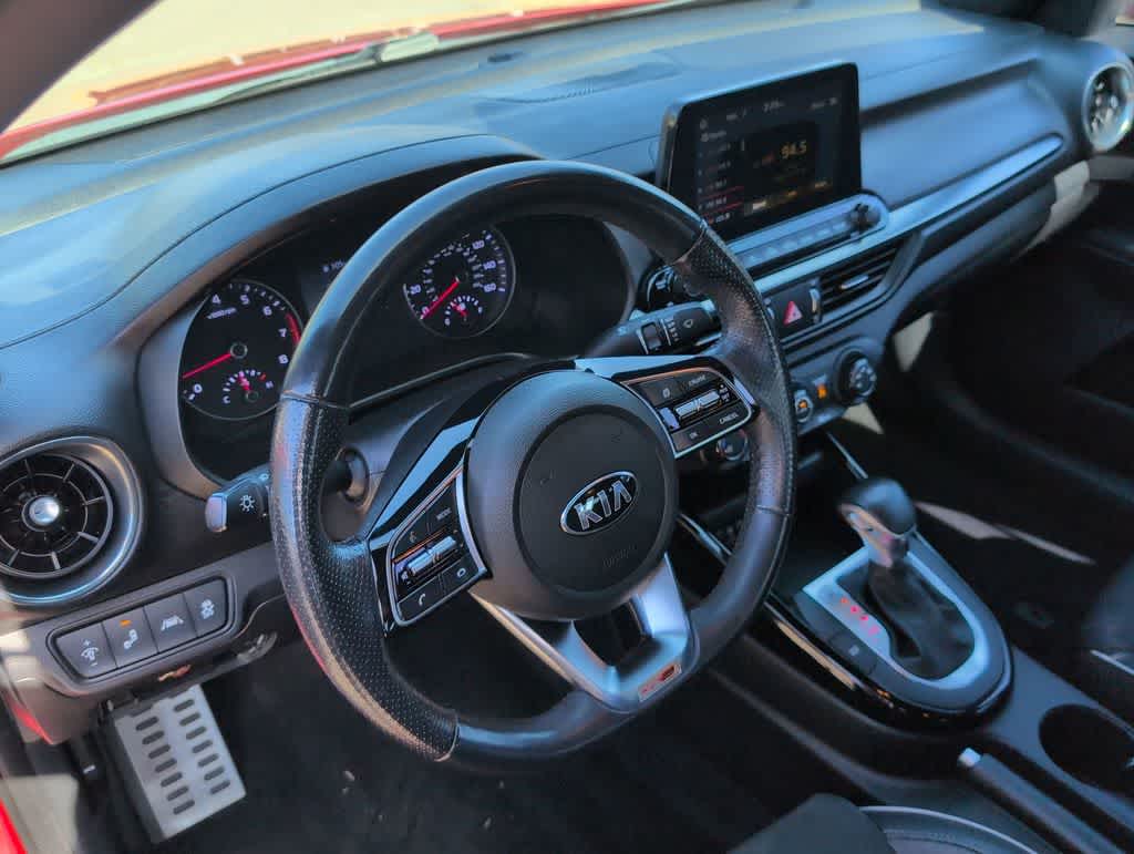 Thumbnail: 2020 Kia Forte - 9