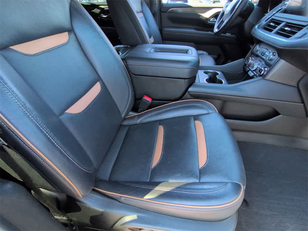 Thumbnail: 2024 GMC Yukon XL - 23