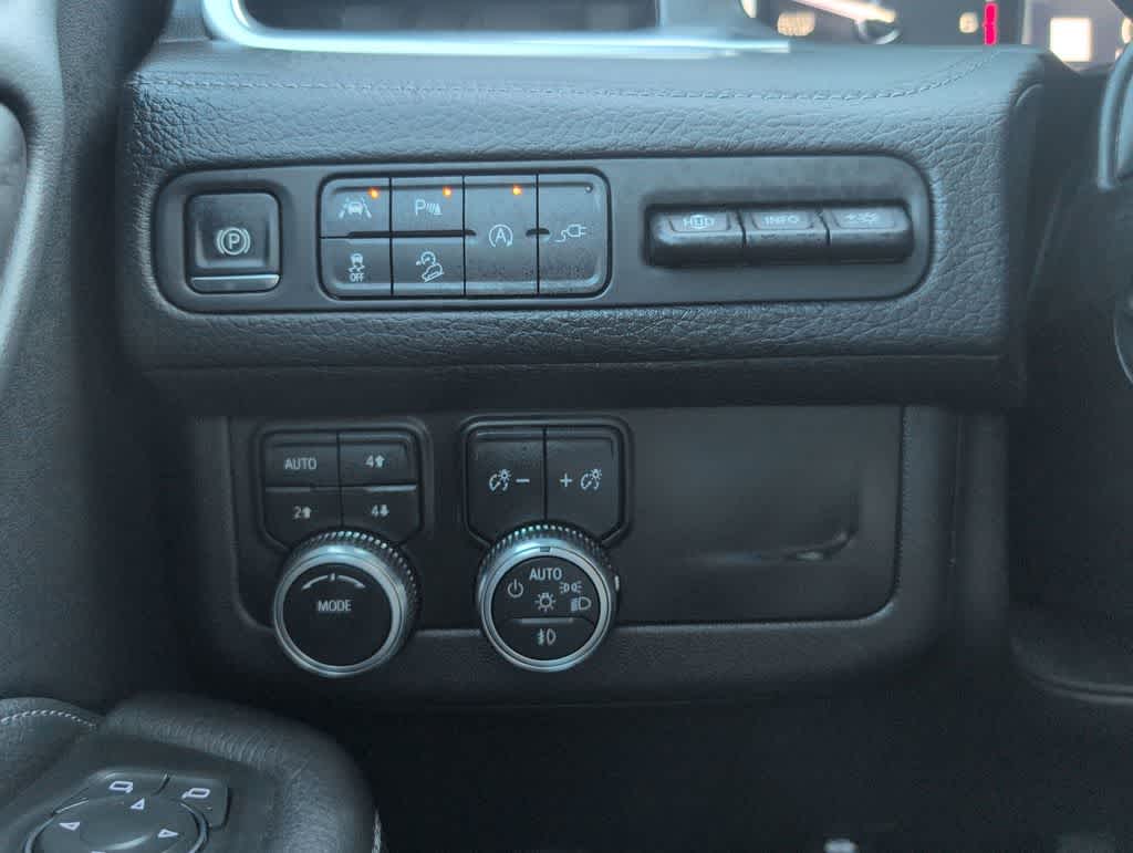 Thumbnail: 2021 GMC Yukon - 29