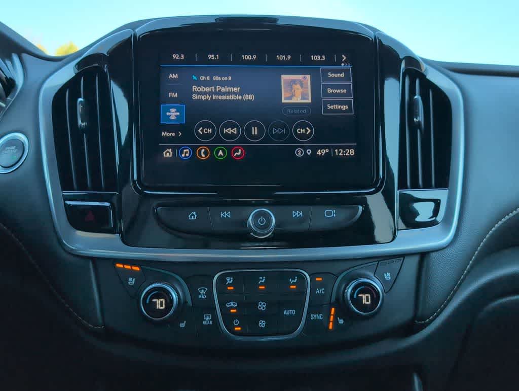 Thumbnail: 2022 Chevrolet Traverse - 29