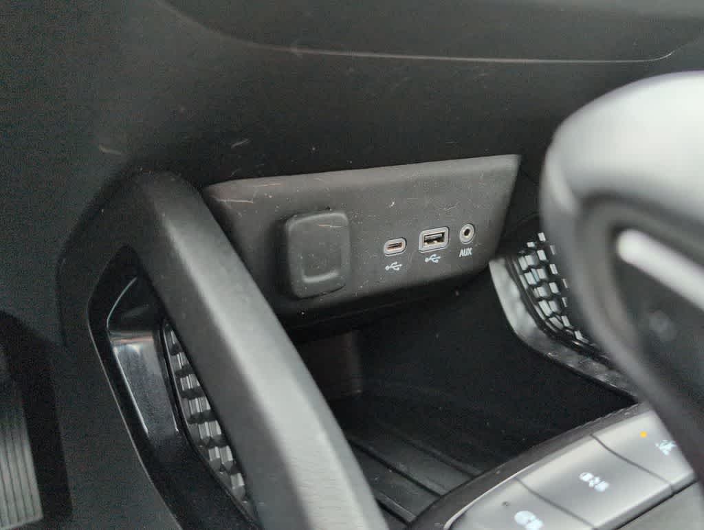 Thumbnail: 2023 Chevrolet TrailBlazer - 31